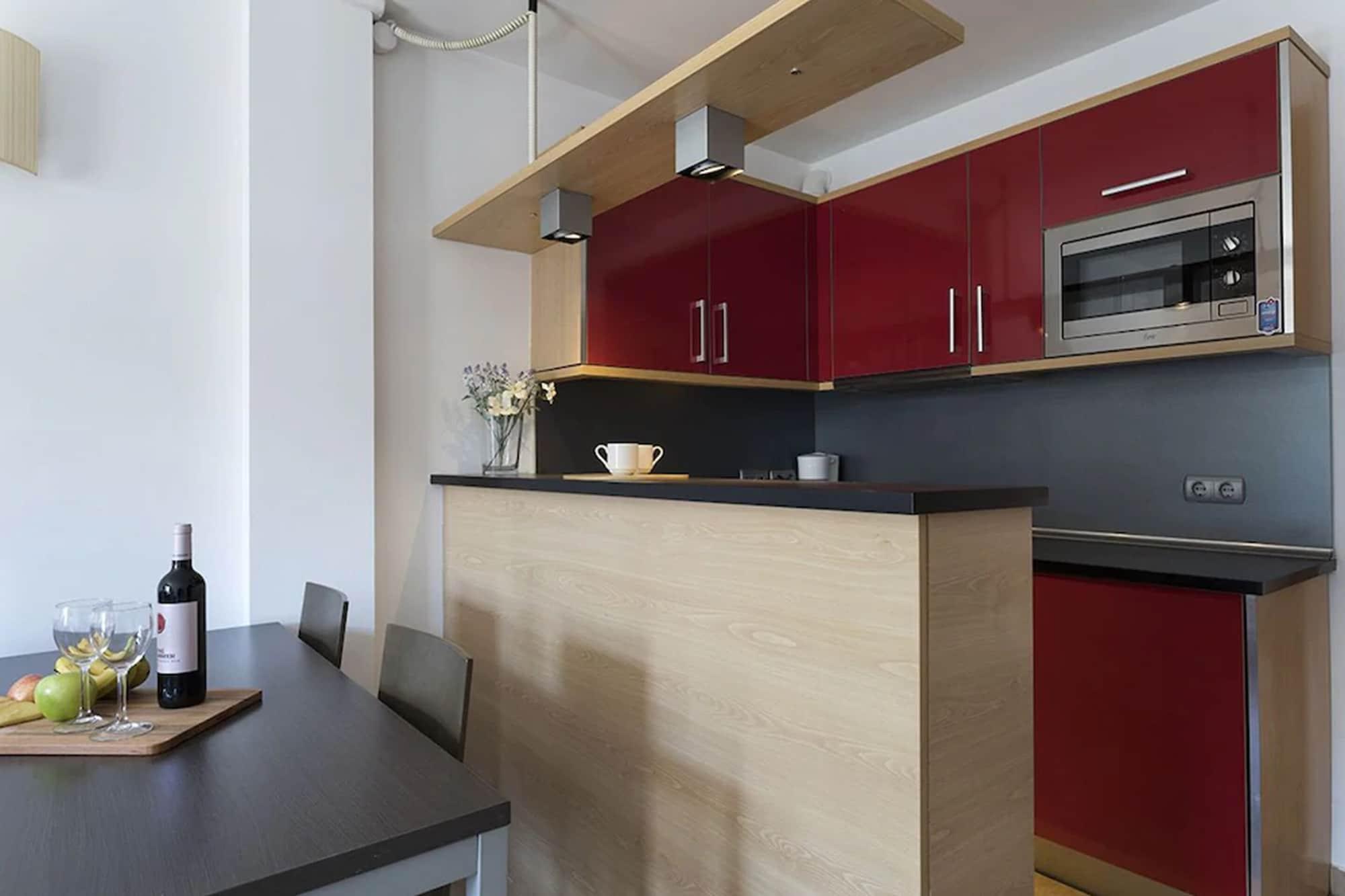 Aparthotel Bardon Castelldefels Kültér fotó