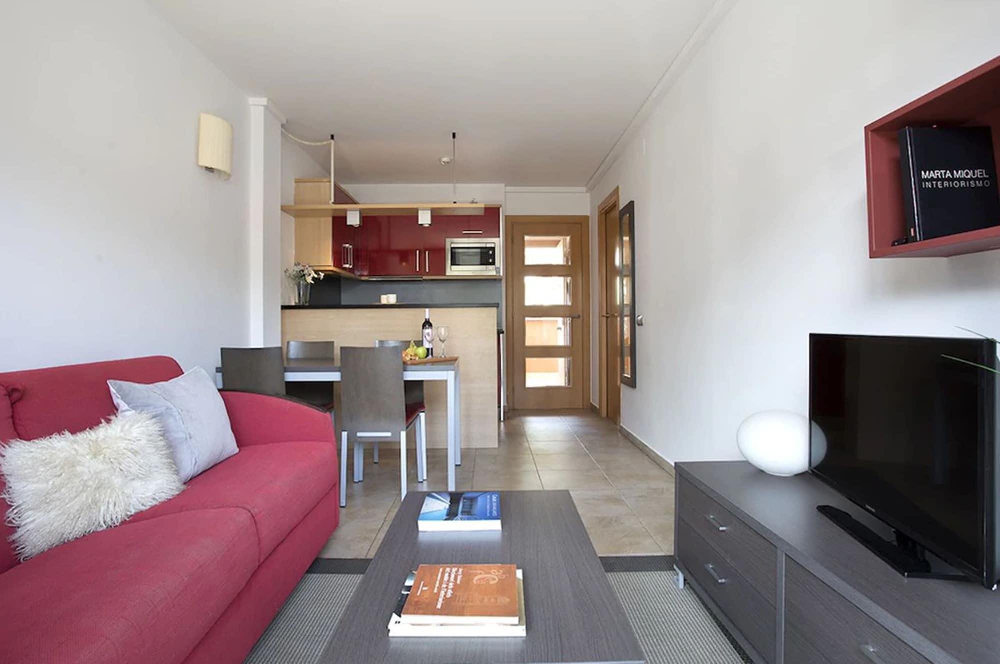 Aparthotel Bardon Castelldefels Kültér fotó
